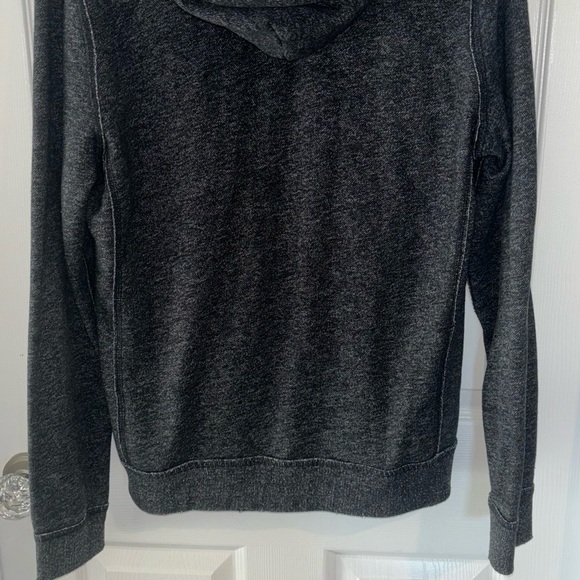 Abercrombie and Fitch zipped hoodie. - Picture 5 of 7